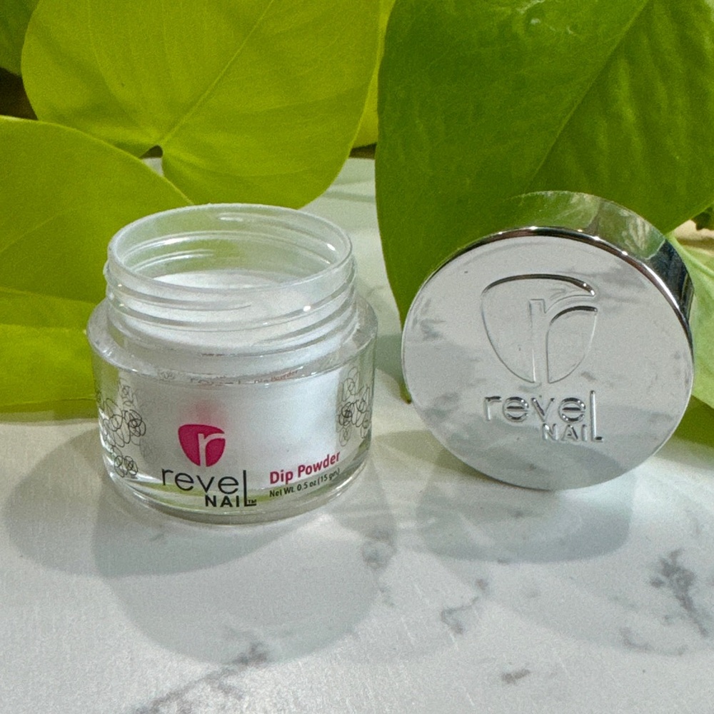 Revel Nail Illuminate NWOT